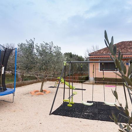 House Jasmin With Large Garden, Near Nin - By Ta Leut Villa Kültér fotó